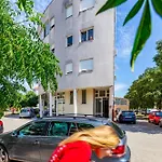 公寓 Dijana 1 Bdr With Balcony