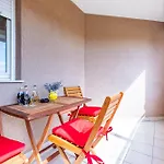 公寓 Dijana 1 Bdr With Balcony